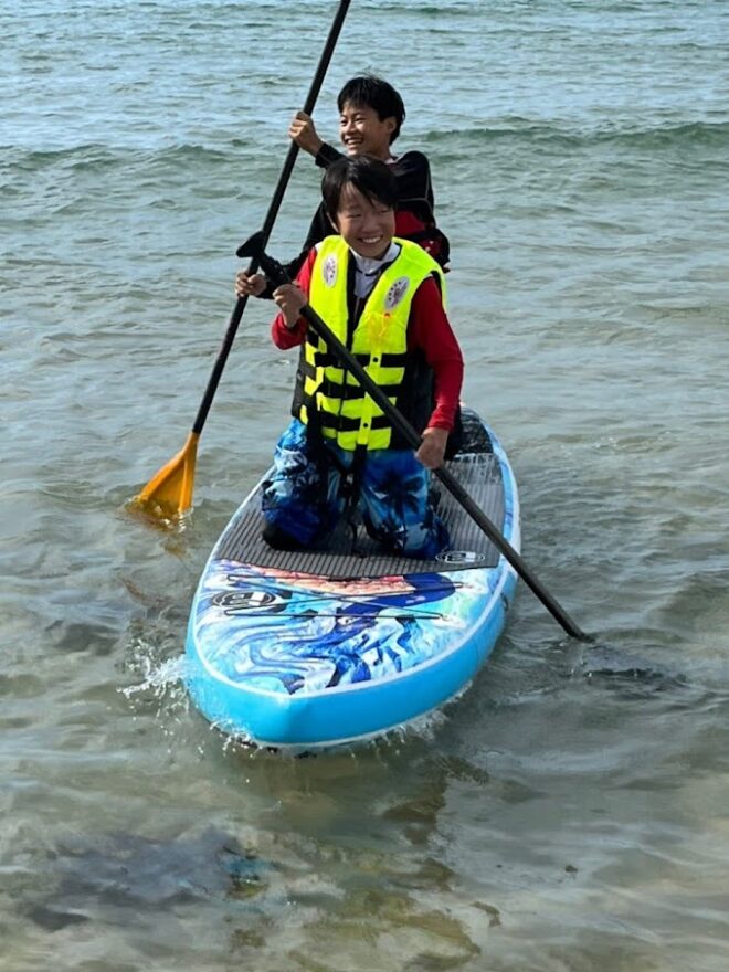 レポート 琴ヶ浜 鳴り砂カルチャーふしぎ探究隊！③SUP＆ごみ拾い＆まとめ